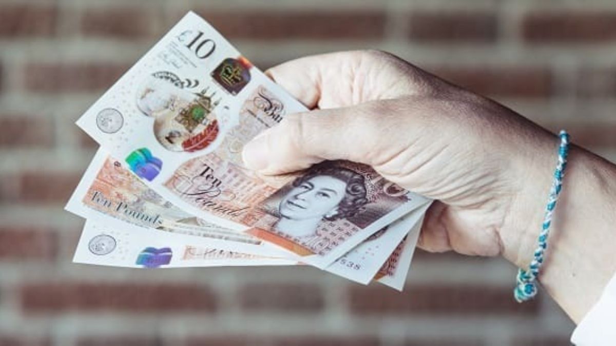 DWP Offers £1,200 Bonus to Universal Credit